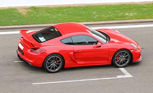 assurance circuit porsche cayman
